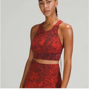 Lululemon Wunder Train Long Lined Sports bra, Size 8